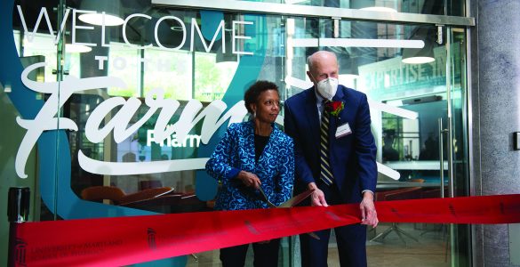 School of Pharmacy Dean Natalie Eddington and UMB President Bruce Jarrell cut the ribbon on the new Pharmapreneurs’ Farm in Pharmacy Hall.
